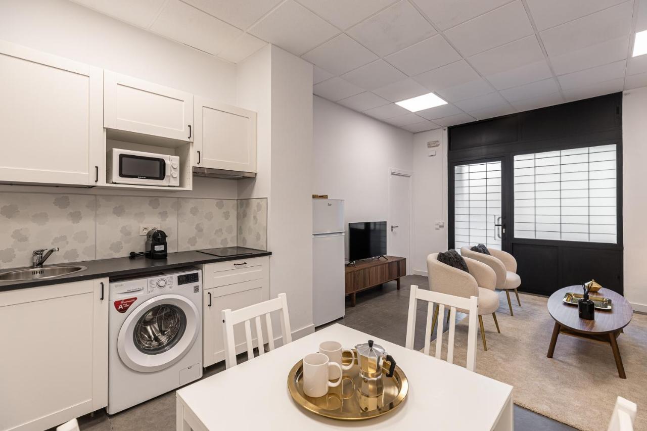 Waou Essence I Austrias - Corta Duracion Apartamento Madri